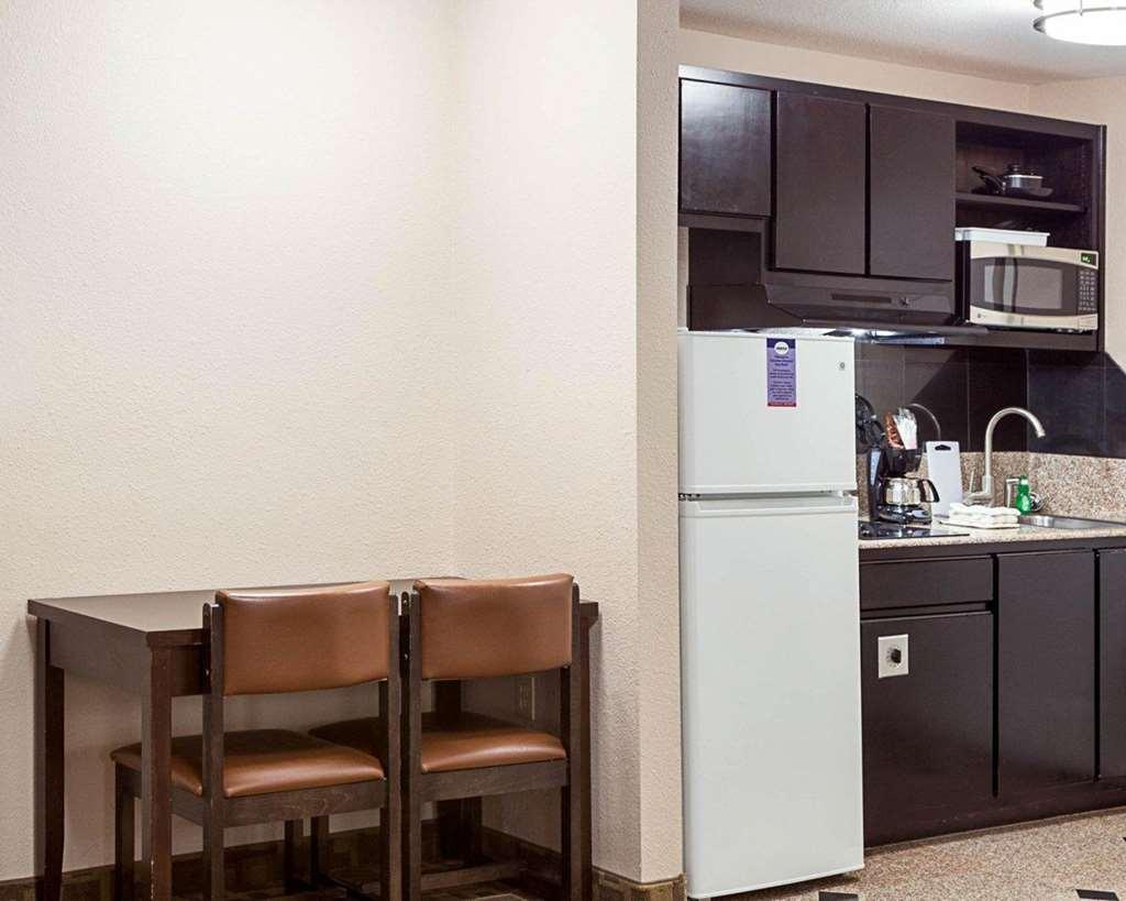 Suburban Extended Stay La Place Chambre photo